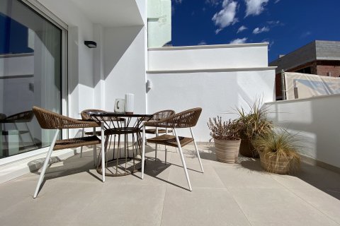 Apartment for sale Pilar de la Horadada, Alicante, Spain 2 bedrooms, 88 sq.m. No. 110525 - photo 2