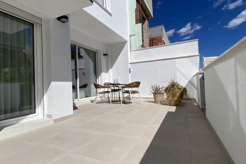 Apartment for sale Pilar de la Horadada, Alicante, Spain 2 bedrooms, 88 sq.m. No. 110525 - photo 13