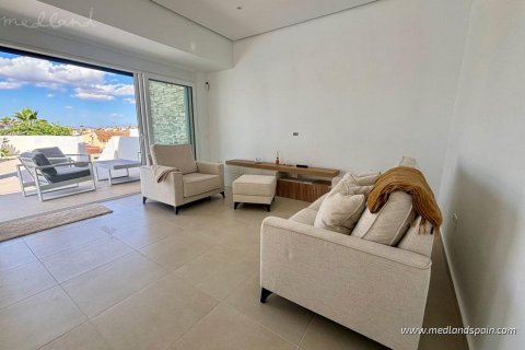 Villa for sale Benijofar, Alicante, Spain 3 bedrooms, 120 sq.m. No. 108610 - photo 2