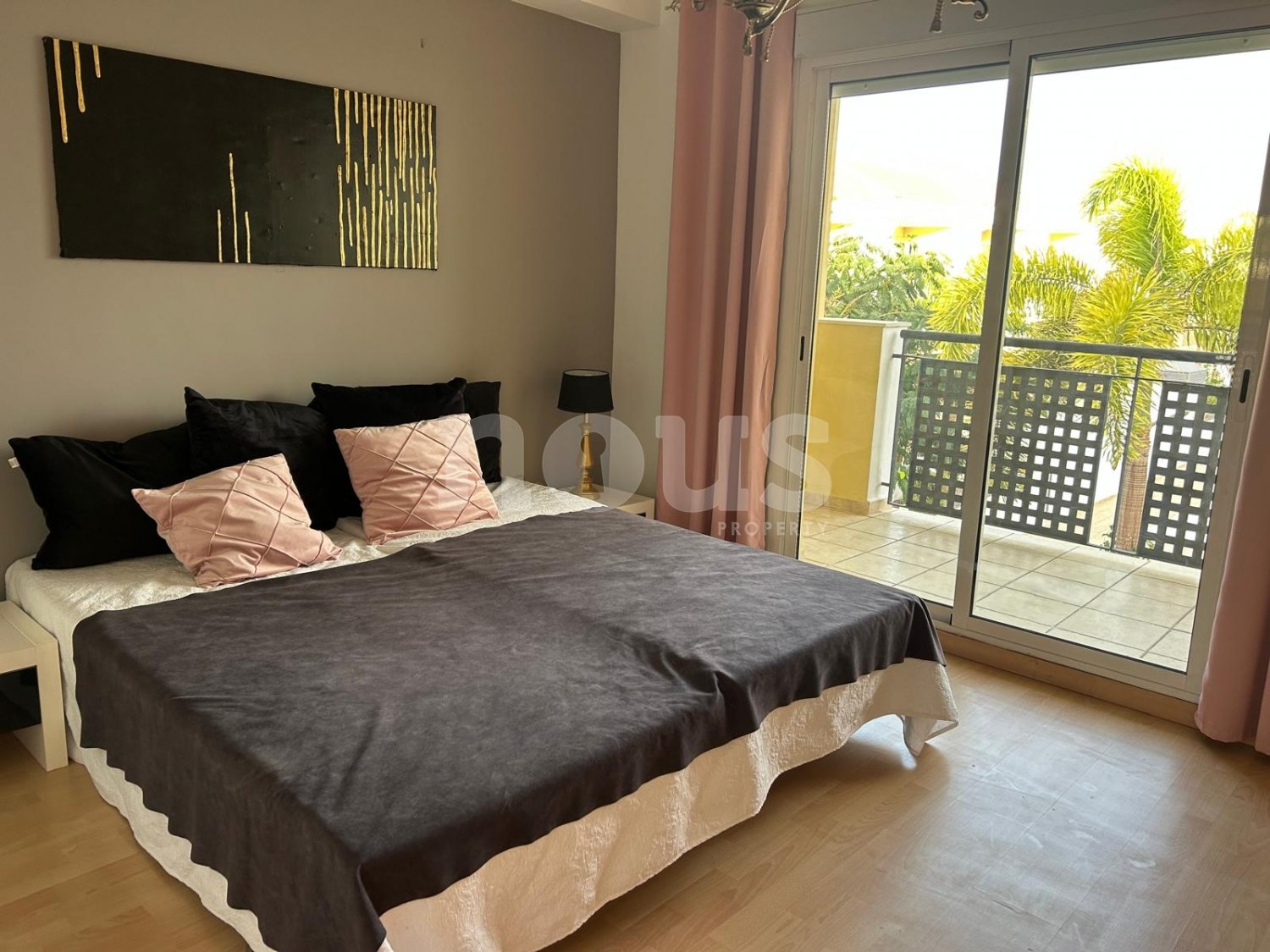 Radhus i Adeje, Tenerife, Spanien 4 sovrum, 289 kvm. Nr. 117337