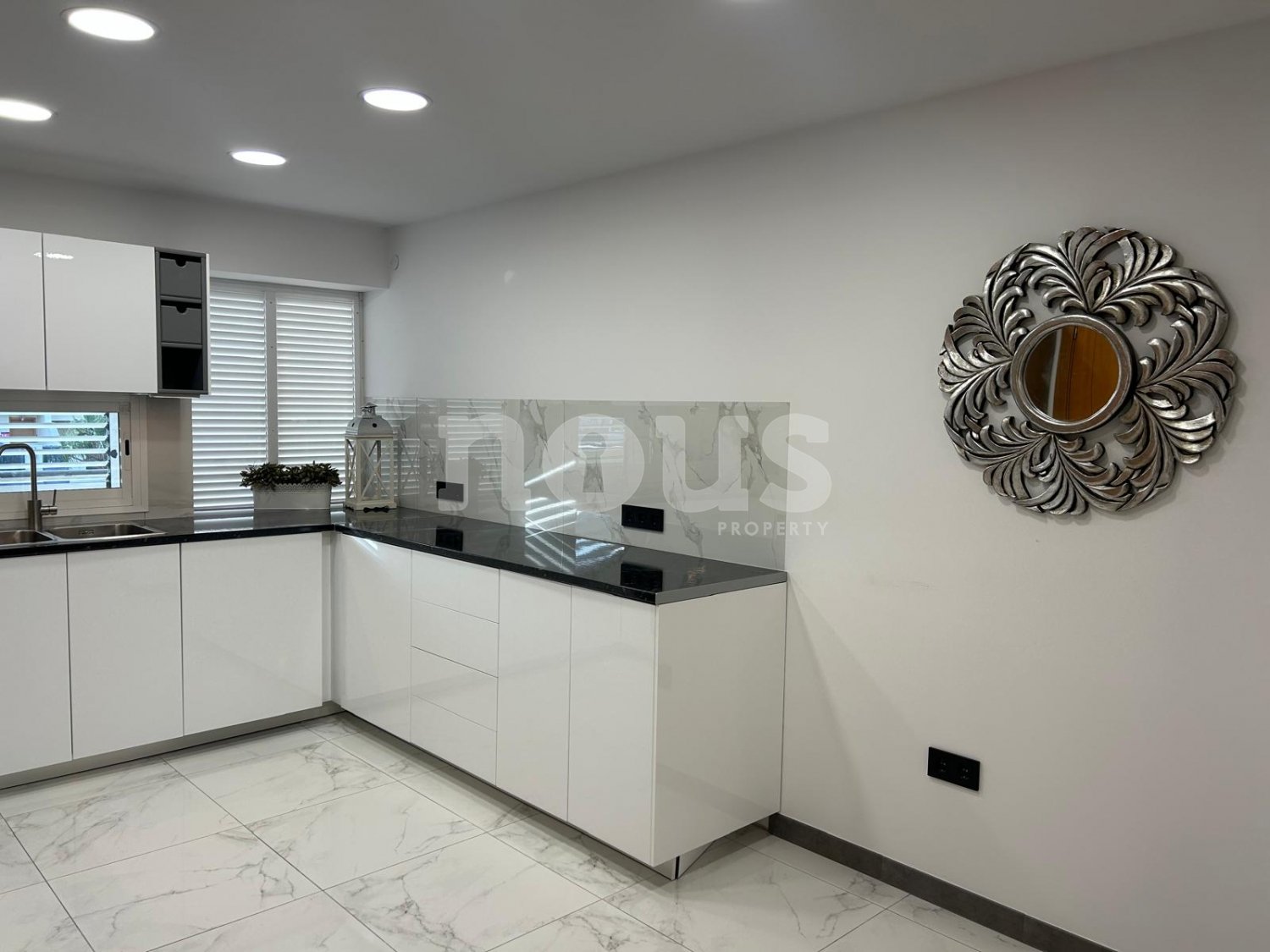 Radhus i Adeje, Tenerife, Spanien 4 sovrum, 289 kvm. Nr. 117337