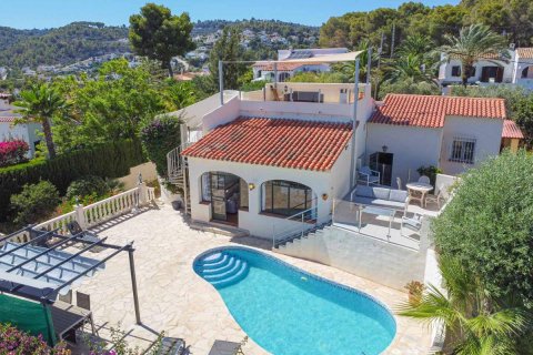 Villa zum Verkauf Benissa, Alicante, Spanien 3 Schlafzimmer, 198 m2 Nr. 113062 - Foto 1