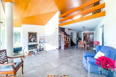 Villa à vendre Mataro, Barcelona, Espagne, 4 chambres, 403 m2 No. 117641 - photo 6