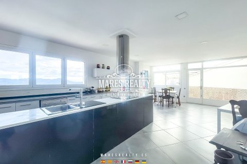 Villa à vendre Mataro, Barcelona, Espagne, 4 chambres, 403 m2 No. 117641 - photo 15