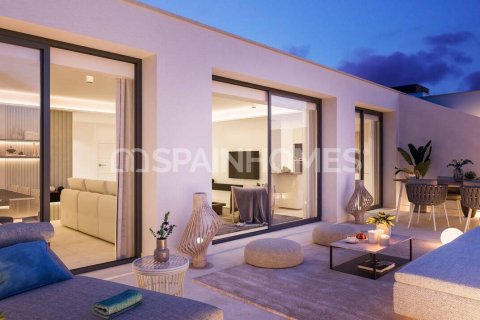 Lägenhet till salu Fuengirola, Malaga, Spanien 3 sovrum, 93 kvm. Nr. 48343 - foto 23