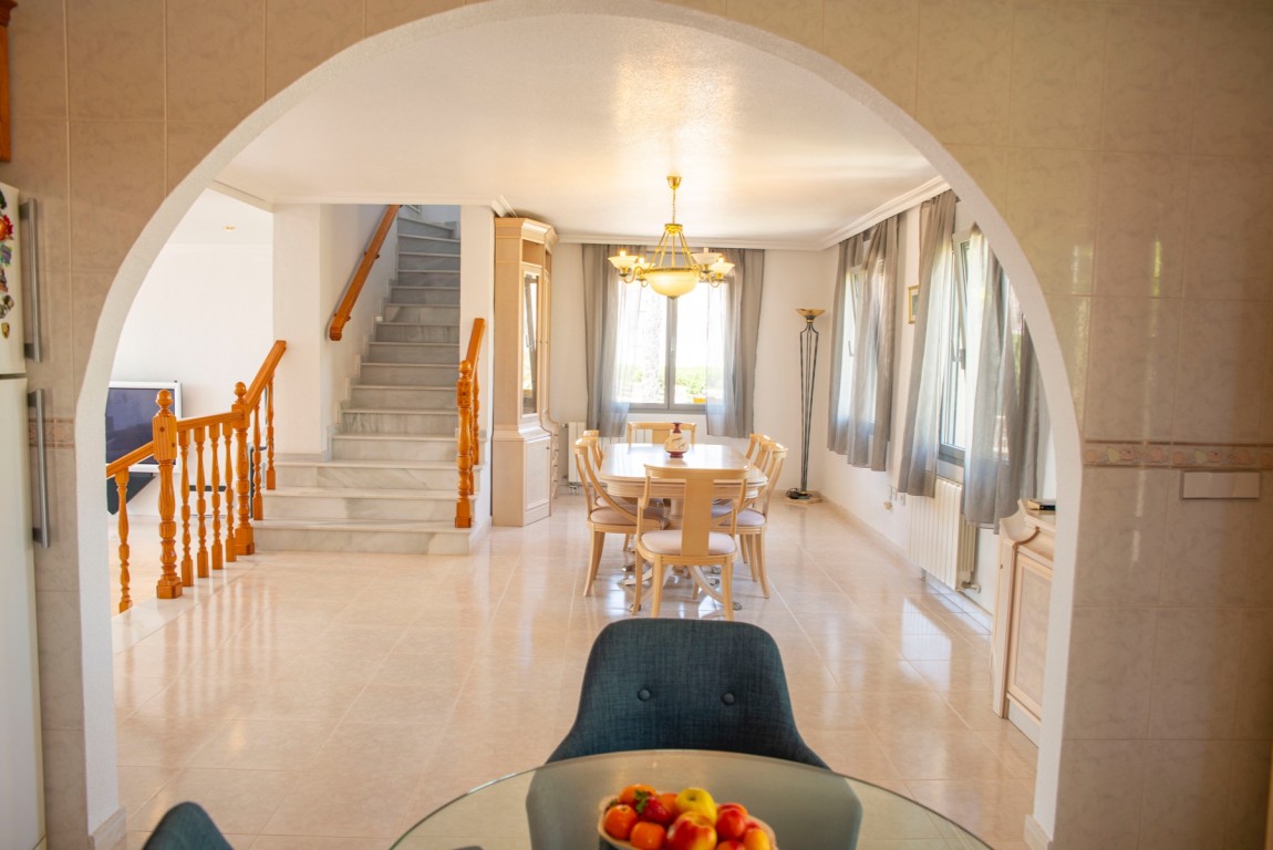 Huvila Ciudad Quesada, Alicante, Espanja 4 makuuhuonetta, 400 m2 No. 113884