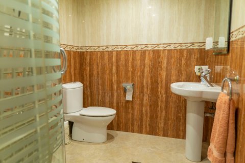 Villa for sale Ciudad Quesada, Alicante, Spain 7 bedrooms,  No. 113879 - photo 17
