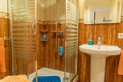 Villa for sale Ciudad Quesada, Alicante, Spain 7 bedrooms,  No. 113879 - photo 5