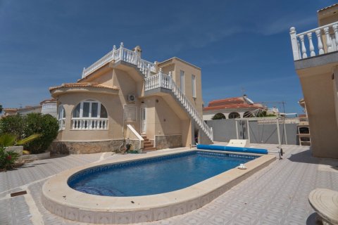 Villa à vendre Ciudad Quesada, Alicante, Espagne, 6 chambres, 230 m2 No. 113880 - photo 4