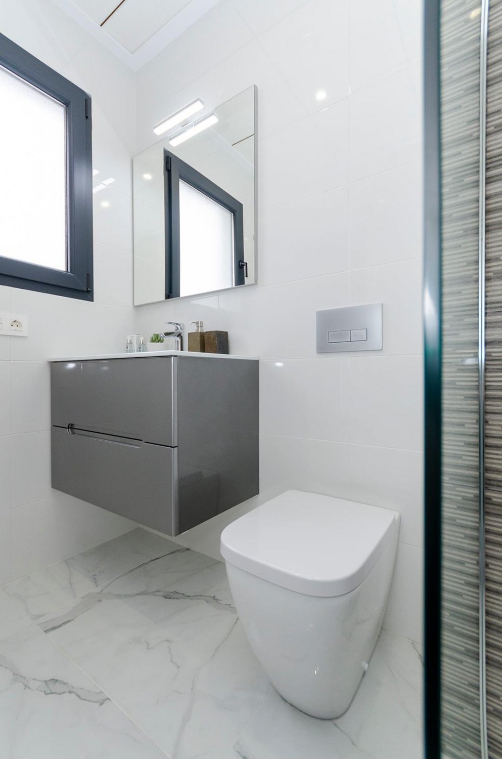 Huvila Torrevieja, Alicante, Espanja 3 makuuhuonetta, 105 m2 No. 94699