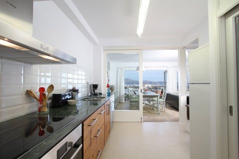 Apartment for rent Port De Pollenca, Mallorca, Spain 2 bedrooms, 100 sq.m. No. 111753 - photo 6