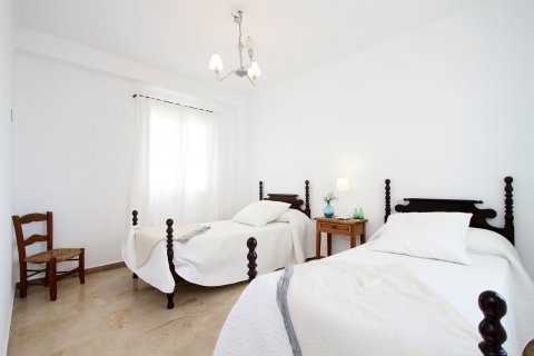 Apartment for rent Port De Pollenca, Mallorca, Spain 2 bedrooms, 100 sq.m. No. 111753 - photo 7