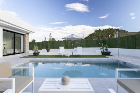Huvila myytävänä Calasparra, Murcia, Espanja, 3 makuuhuonetta, 117 m2 No. 114063 - kuva 2