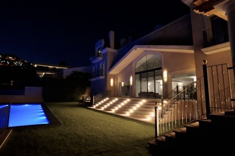 House for sale Barcelona, Spain 8 bedrooms, 2000 sq.m. No. 100130 - photo 6