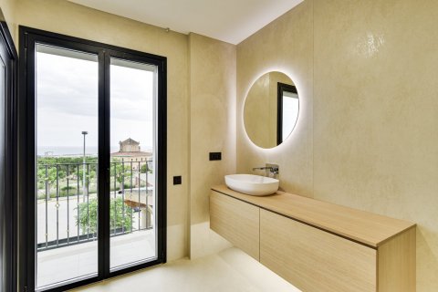 House for sale Barcelona, Spain 8 bedrooms, 2000 sq.m. No. 100130 - photo 22