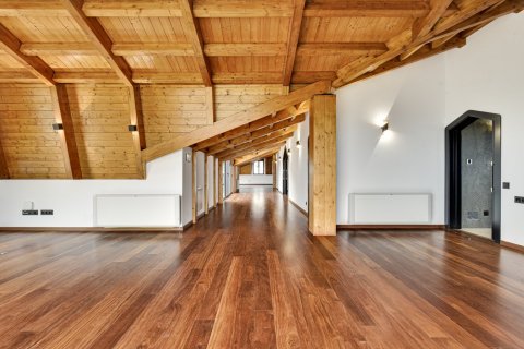 House for sale Barcelona, Spain 8 bedrooms, 2000 sq.m. No. 100130 - photo 28