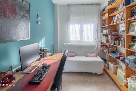 Huoneisto myytävänä Lloret de Mar, Girona, Espanja, 4 makuuhuonetta, 184 m2 No. 91109 - kuva 17