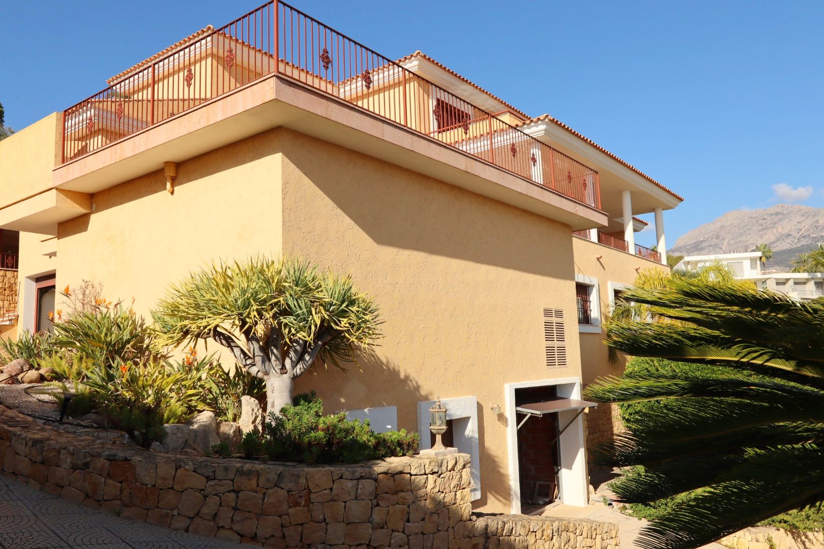 Willa w Altea, Alicante, Hiszpania 5 sypialni, 630 mkw. nr 115356