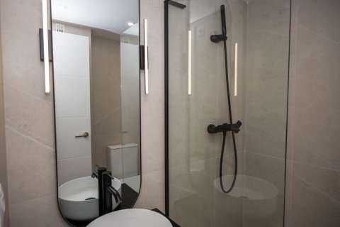 Apartment for sale Torrevieja, Alicante, Spain 2 bedrooms,  No. 115459 - photo 8