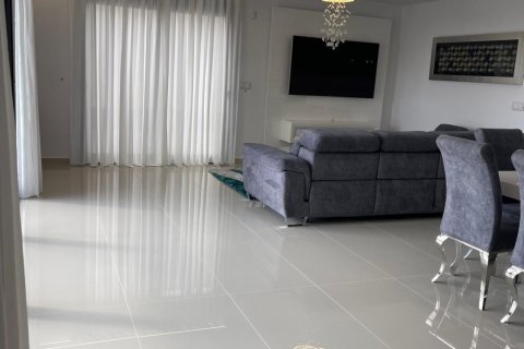 Villa à vendre San Miguel de Salinas, Alicante, Espagne, 5 chambres, 316 m2 No. 115468 - photo 3
