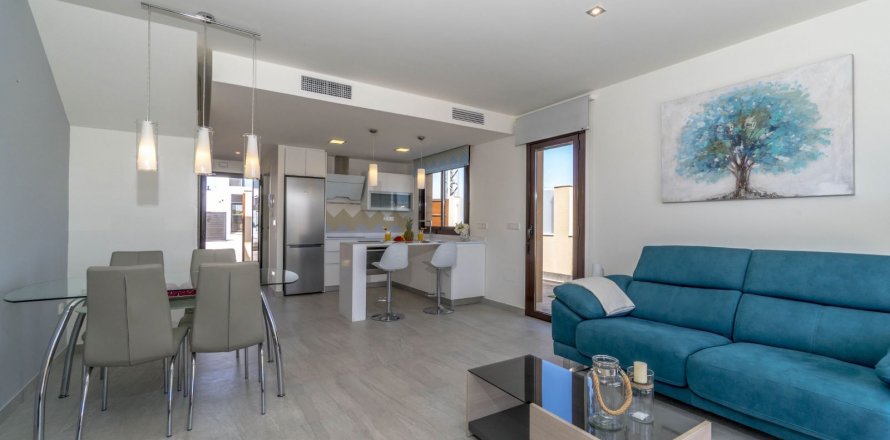 Talo San Pedro del Pinatar, Murcia, Espanja 4 makuuhuonetta, 105 m2 No. 23279