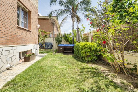 House for sale Cambrils, Tarragona, Spain 5 bedrooms, 310 sq.m. No. 104371 - photo 15