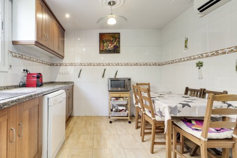 House for sale Cambrils, Tarragona, Spain 5 bedrooms, 310 sq.m. No. 104371 - photo 10
