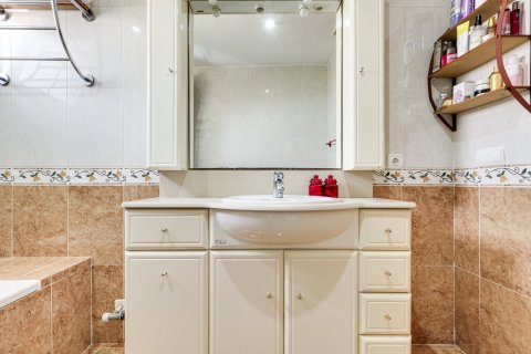 House for sale Cambrils, Tarragona, Spain 5 bedrooms, 310 sq.m. No. 104371 - photo 23