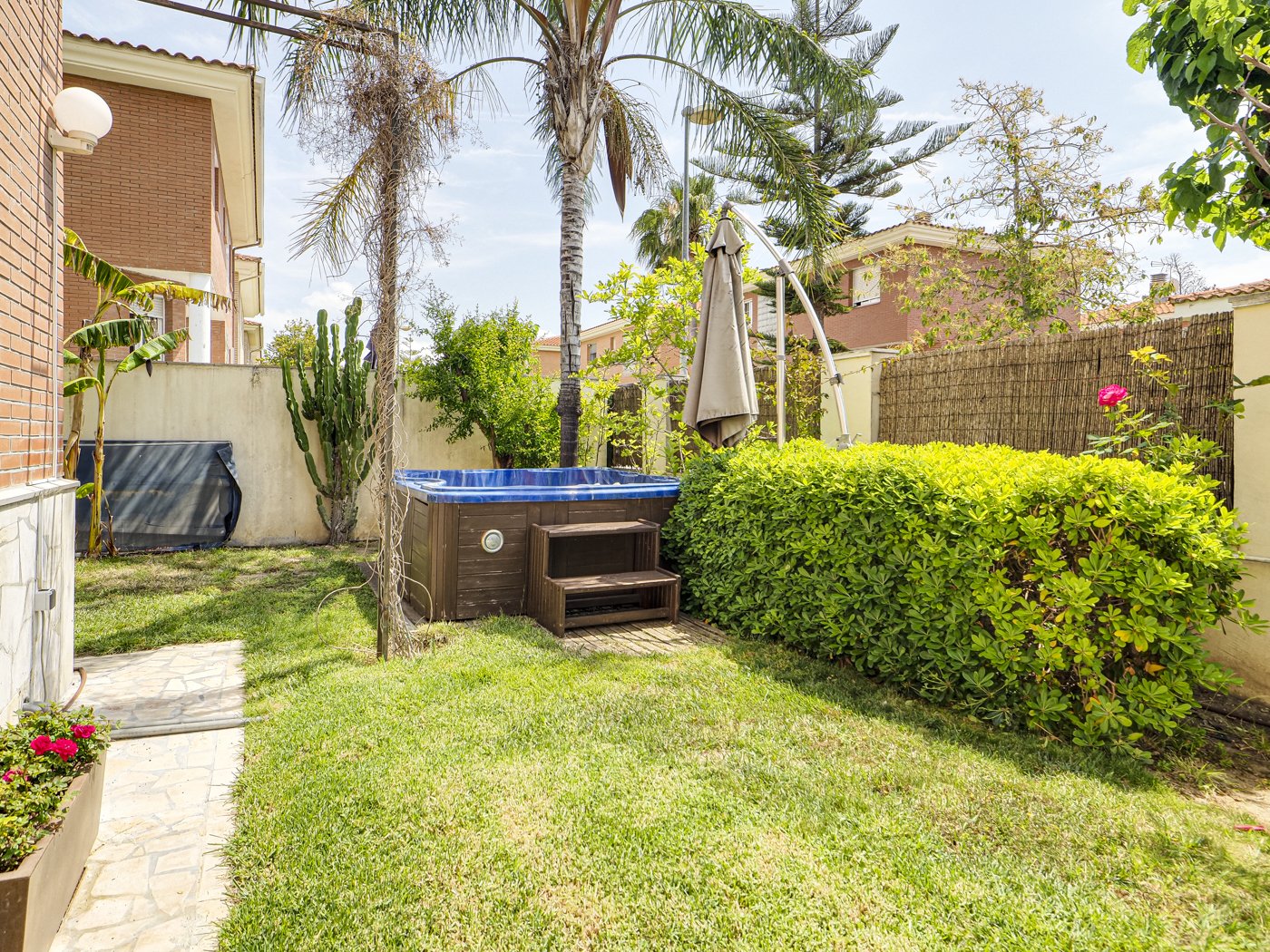 House in Cambrils, Tarragona, Spanien 5 Schlafzimmer, 310 m2 Nr. 104371