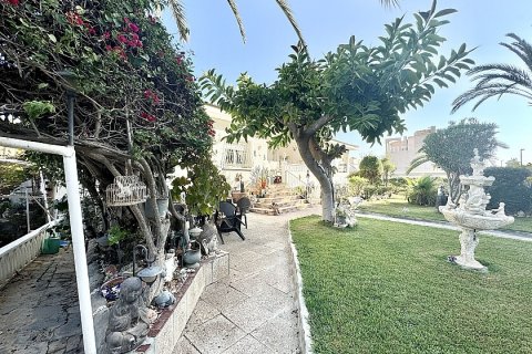 Villa en venta Punta Prima, Alicante, España 3 dormitorios, 138 m2 No. 111251 - foto 3