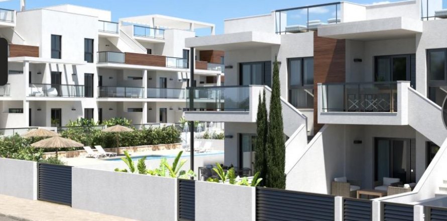 Bungalow Torre de la Horadada, Alicante, Spain 2 bedrooms, 72 sq.m. No. 109084