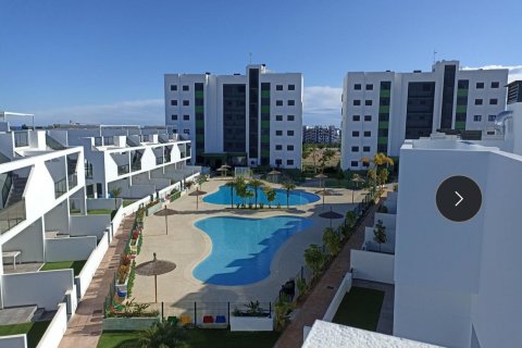 Apartment for sale Mil Palmeras, Alicante, Spain 2 bedrooms, 90 sq.m. No. 109082 - photo 7