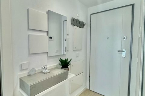 Продажа квартиры в Бенидорм, Аликанте, Испания 2 спальни, 114м2 №118024 - фото 24