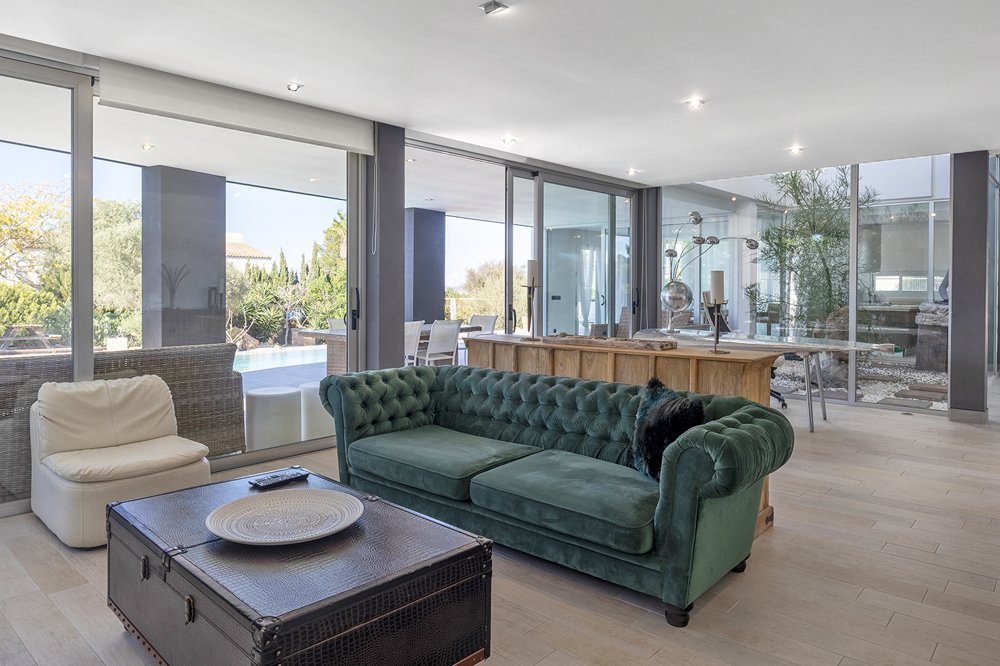 Villa in Llucmajor, Mallorca, Spain 4 bedrooms, 290 sq.m. No. 109920