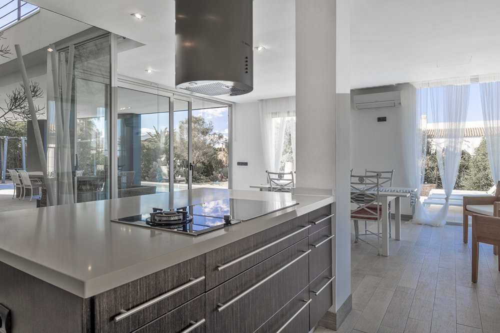 Villa in Llucmajor, Mallorca, Spain 4 bedrooms, 290 sq.m. No. 109920