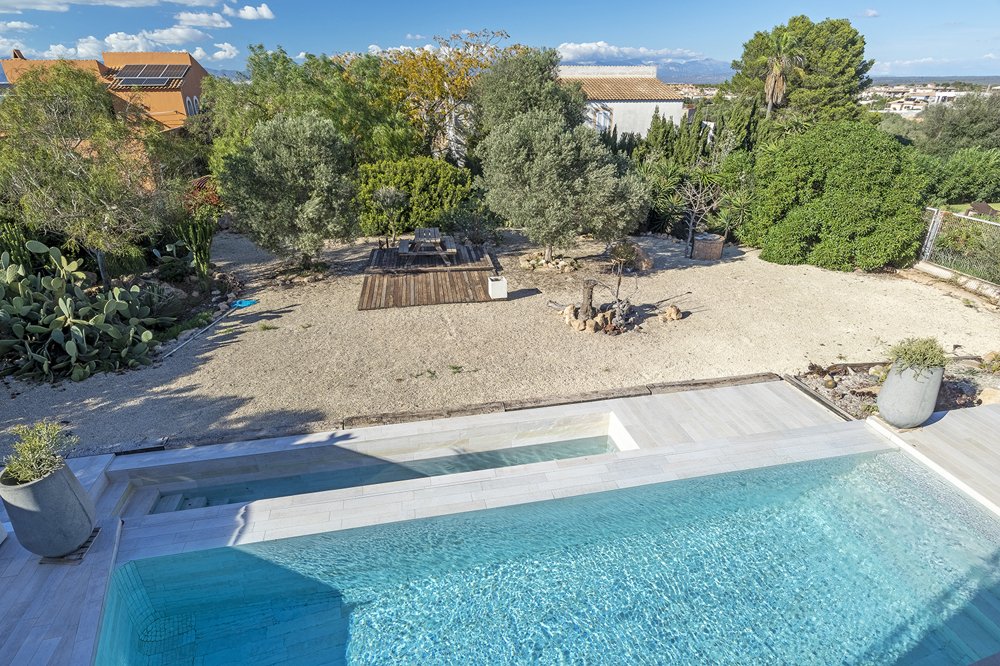 Villa in Llucmajor, Mallorca, Spain 4 bedrooms, 290 sq.m. No. 109920