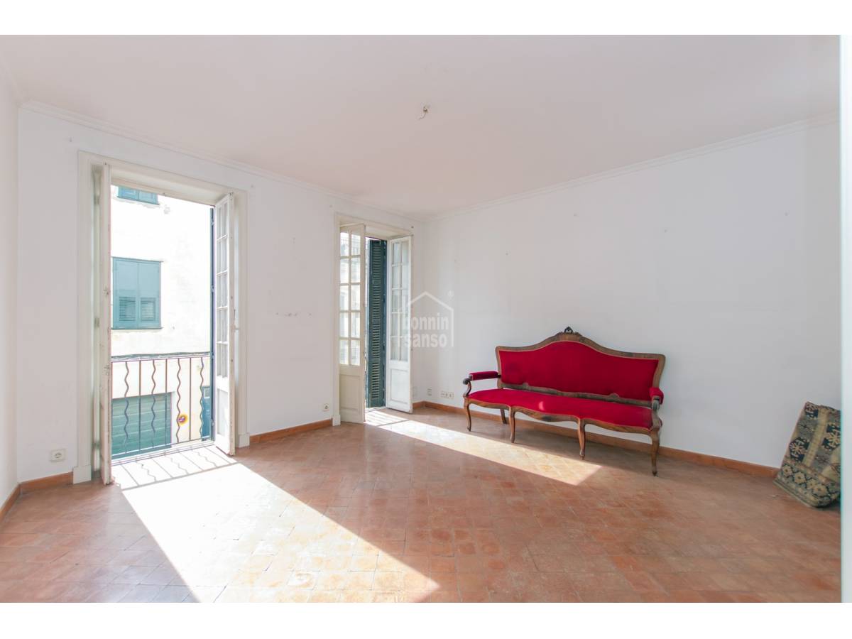 Proprietà commerciale a Mahon, Menorca, Spagna 4 camere da letto, 332 mq. N° 102745