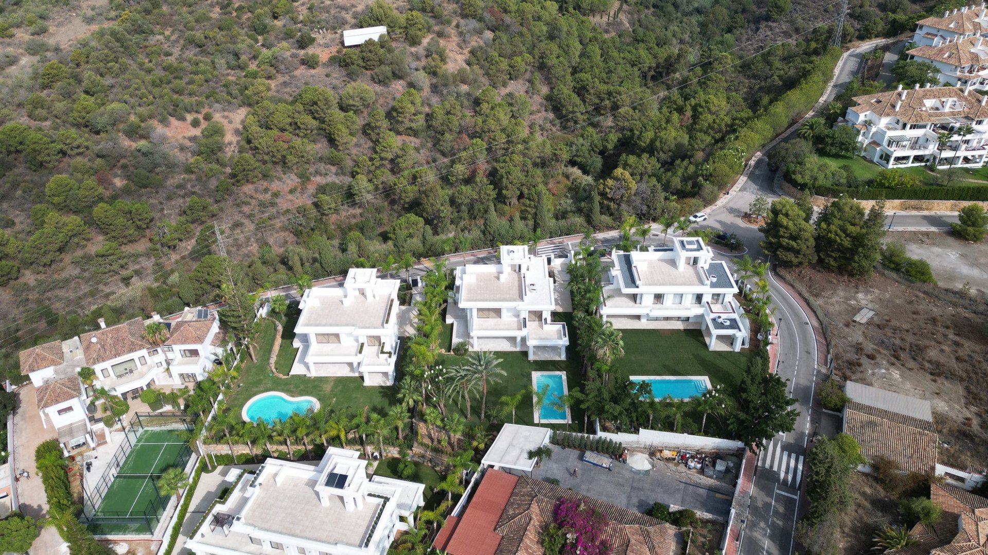Villa i Marbella, Malaga, Spanien 6 sovrum, 647 kvm. Nr. 30305