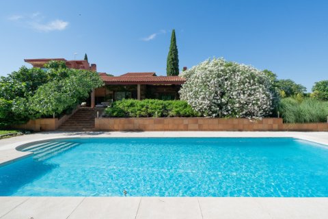 Willa w Santo Domingo, Madrid, Hiszpania 5 sypialni, 850 mkw. nr 91348