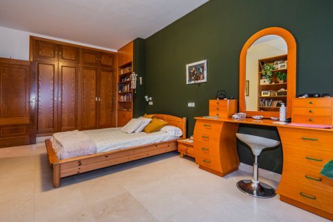 Villa till salu Santo Domingo, Madrid, Spanien 5 sovrum, 850 kvm. Nr. 91348 - foto 21
