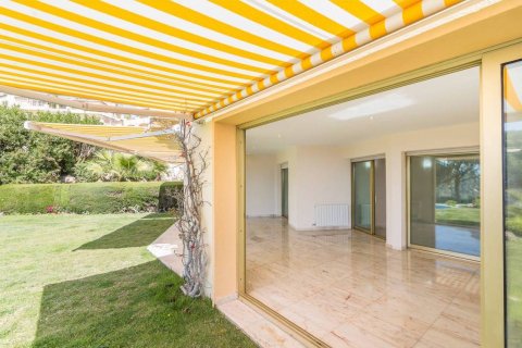 Lägenhet till salu Sant Feliu de Guixols, Girona, Spanien 3 sovrum, 159 kvm. Nr. 22136 - foto 8