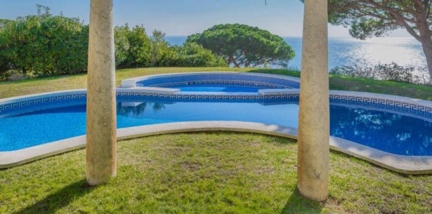 Lägenhet Sant Feliu de Guixols, Girona, Spanien 3 sovrum, 159 kvm. Nr. 22136