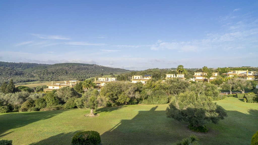 Takvåning i San Roque, Cadiz, Spanien 4 sovrum, 160 kvm. Nr. 92828