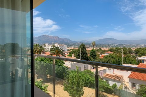 Villa for sale Albir, Alicante, Spain 6 bedrooms, 600 sq.m. No. 113867 - photo 5