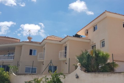 Villa à vendre L'Alfàs del Pi, Alicante, Espagne, 5 chambres, 350 m2 No. 113869 - photo 1