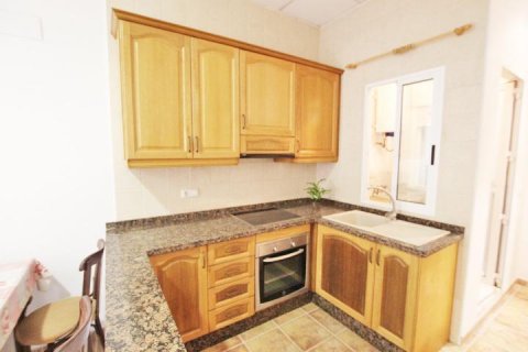 Продажа дома в Гуардамар-дель-Сегура, Аликанте, Испания 4 спальни, 167м2 №91366 - фото 3