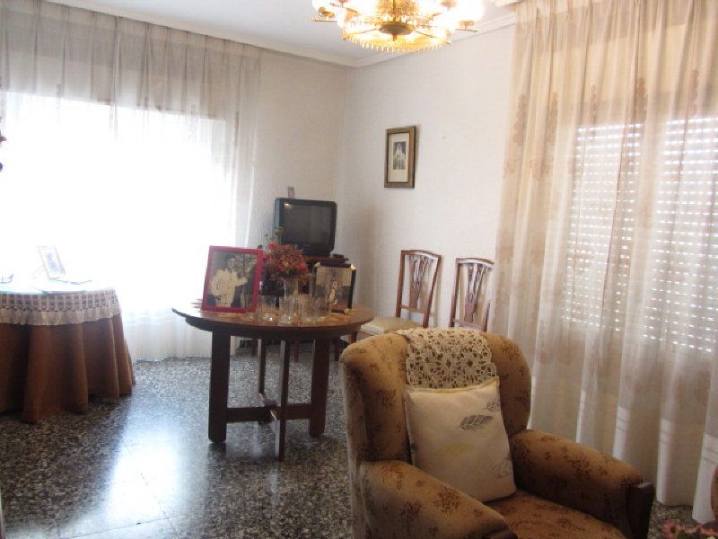 Kaupunkipientalo Guardamar del Segura, Alicante, Espanja 4 makuuhuonetta, 220 m2 No. 91368