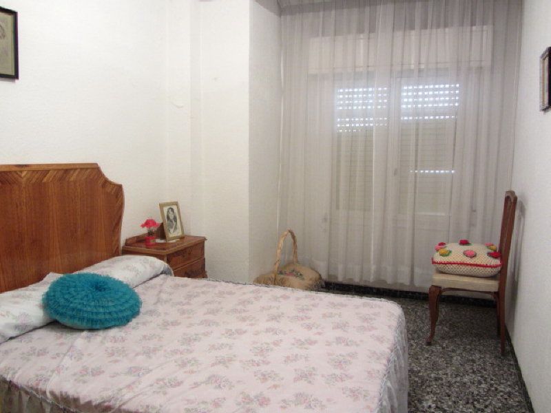 Kaupunkipientalo Guardamar del Segura, Alicante, Espanja 4 makuuhuonetta, 220 m2 No. 91368