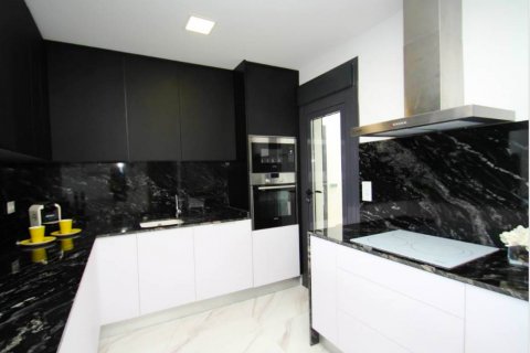 Wohnung zum Verkauf San Miguel de Salinas, Alicante, Spanien 2 Schlafzimmer, 164 m2 Nr. 95052 - Foto 4