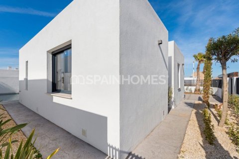 Villa à vendre Cartagena, Murcia, Espagne, 3 chambres, 165 m2 No. 54264 - photo 10